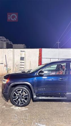 جي ام سي اكاديا